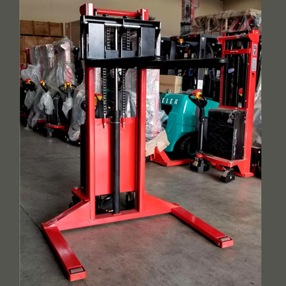 Picture of Full Electric Straddle 1.5Ton/3.0M